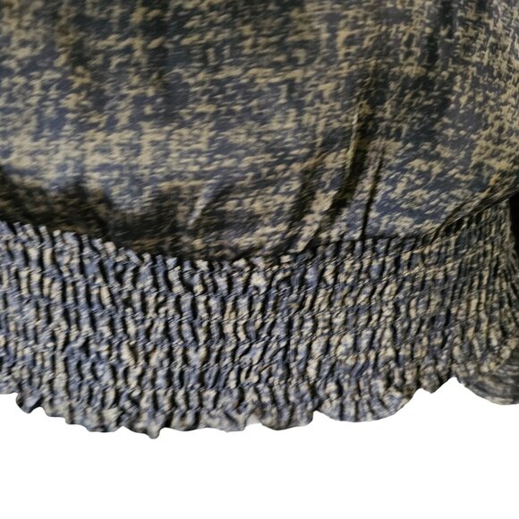 Michael Kors Green long Sleeved Women's  Blouse adjustable sleeves size PS - Picture 10 of 13